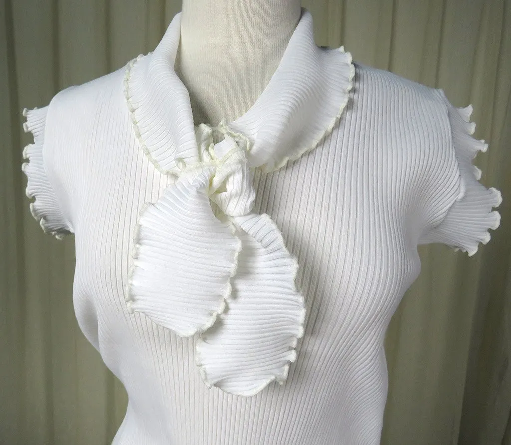 1960s White Ribbed Tie Top