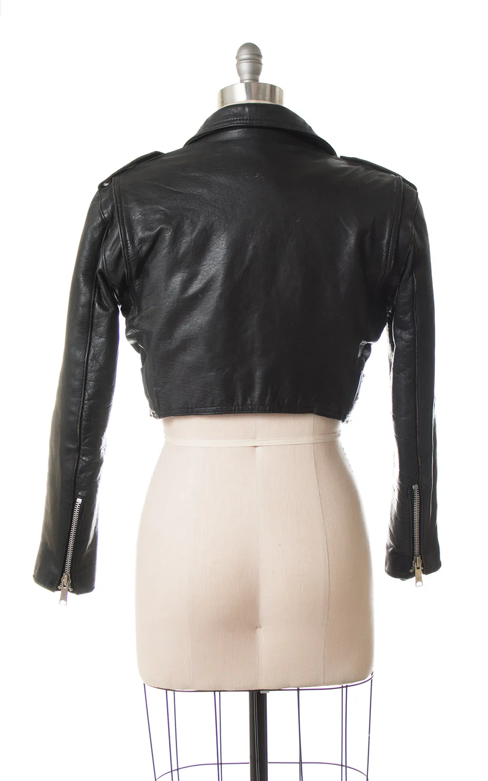 1980s 1990s Cropped Thick Black Leather Motorcycle Jacket | medium