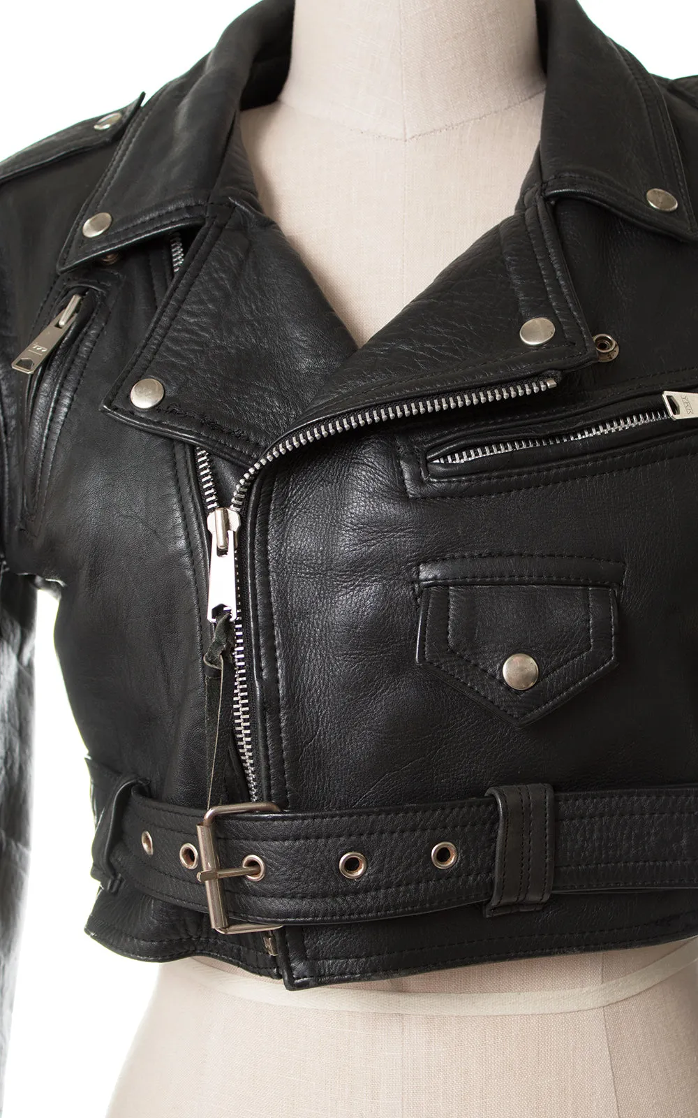 1980s 1990s Cropped Thick Black Leather Motorcycle Jacket | medium