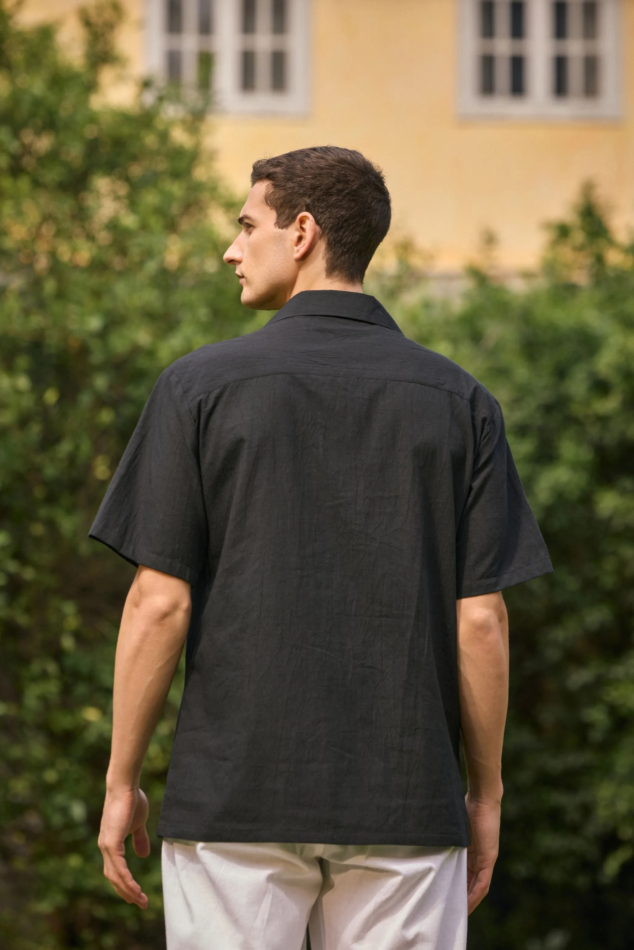 Applique floral Black Shirt