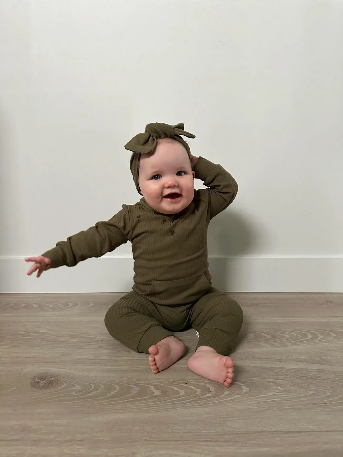 BOBBY JUMPSUIT - ROBYN HOOD - ARMY
