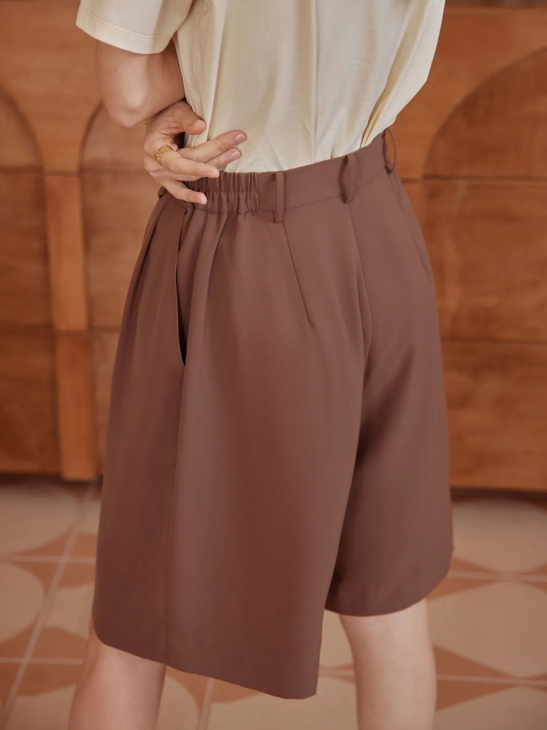 Daiki Chiffon Straight Shorts