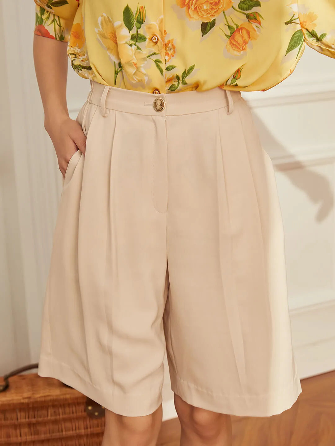 Daiki Chiffon Straight Shorts