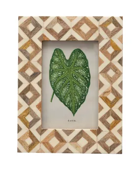 Diamond Pattern Picture Frame