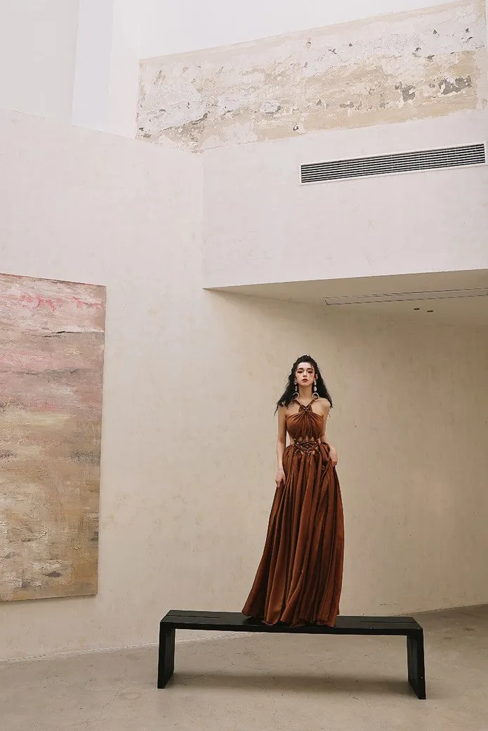 DOLLY Elegant Brown Halter Neck Loose High Waist Pleated Resort Dress-VEe