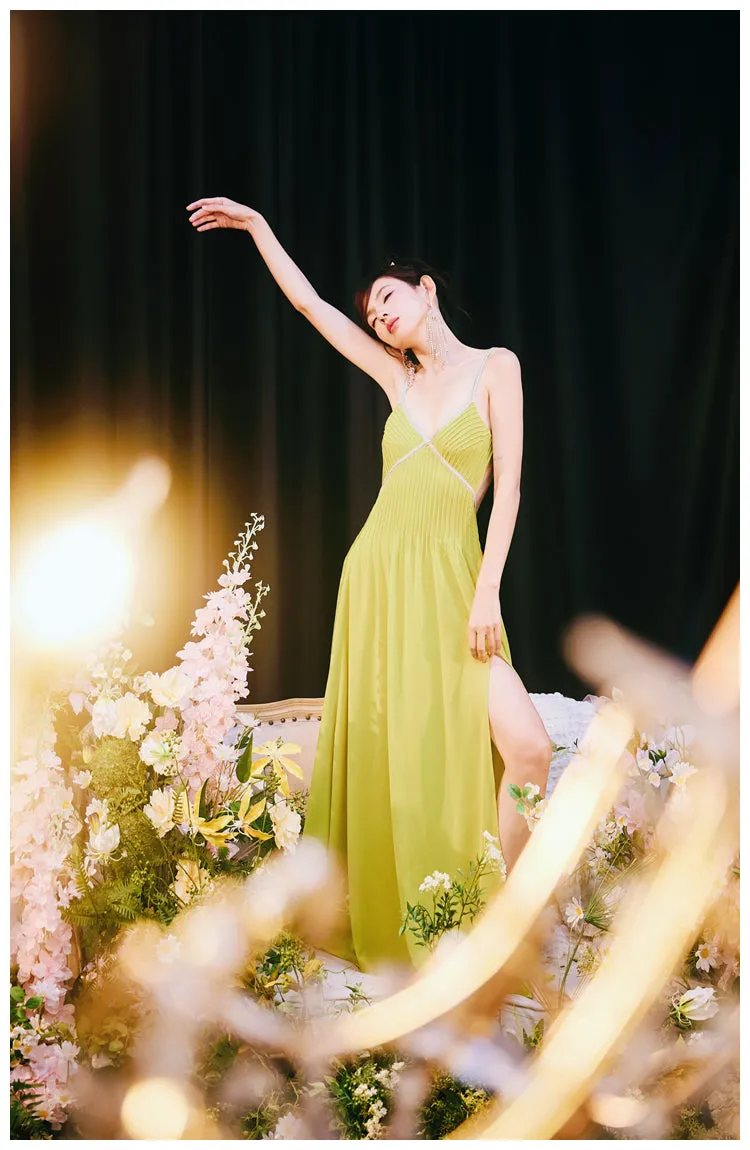 DOLLY Elegant Green V-Neck Sleeveless Slim Fit Backless Slit Resort Dress-JUN