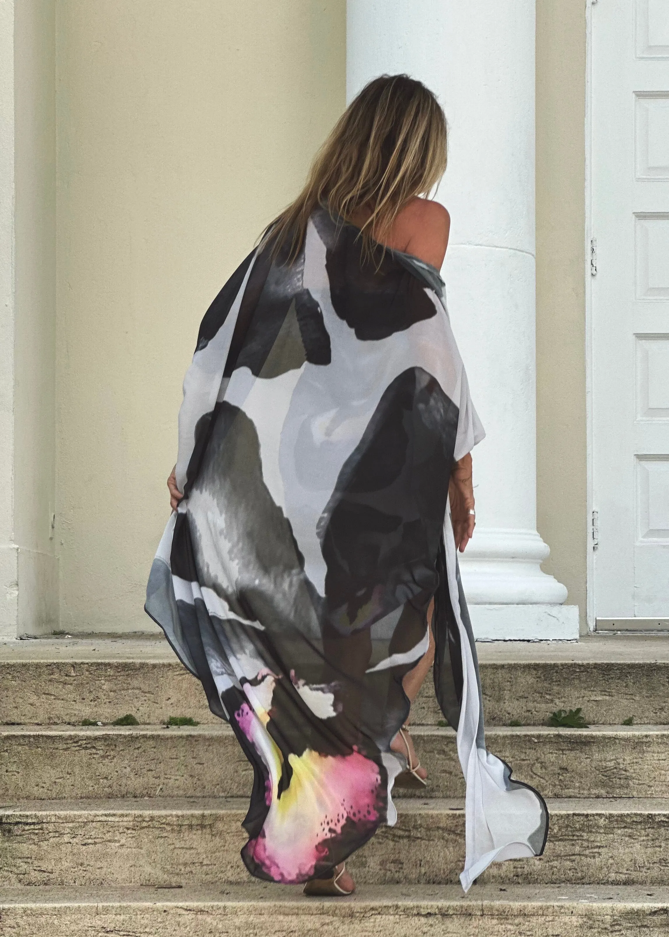 Erte Kaftan Black Orchid