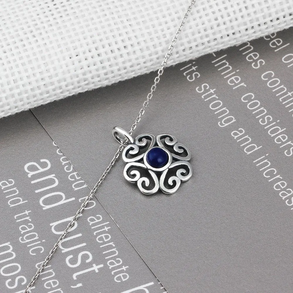 Fashion 925 Sterling Silver Floral Pattern Necklace with Blue Cubic Zirconia Pendant