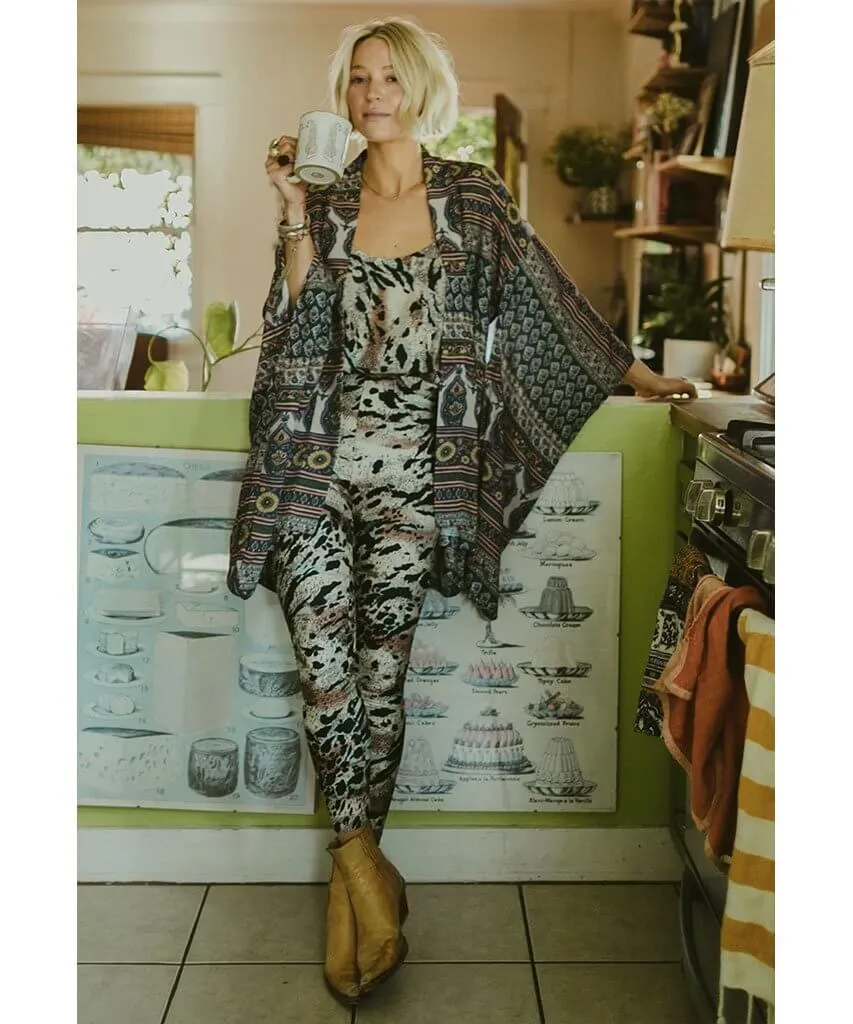 The Lady Kimono Steel Dandelion Stripe